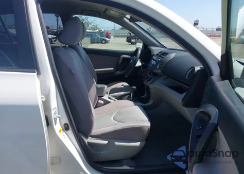 2008 Toyota Rav4 из США, поврежденный, VIN JTMZD35V185096432